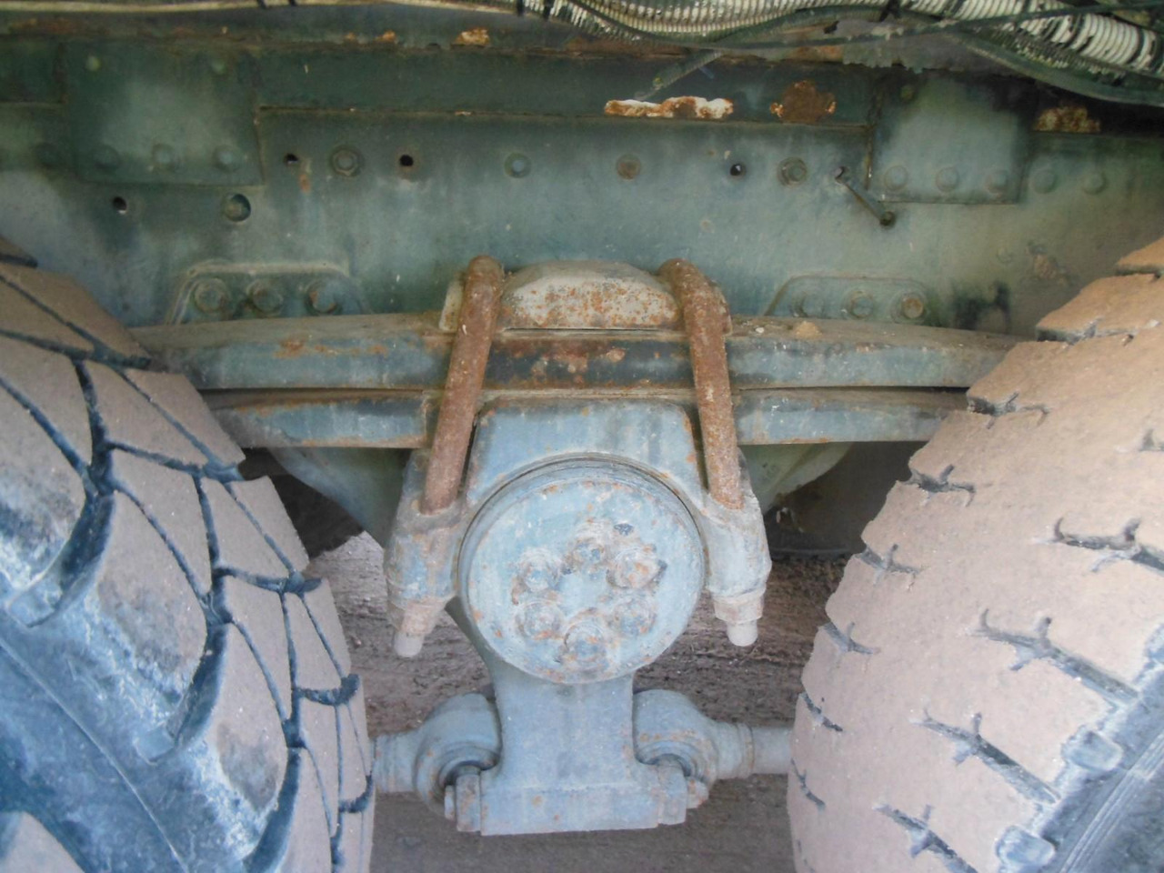 MAN TGA 35.410, 8X4, MIX + PUMPE 24M - Concrete mixer truck: picture 5 MAN TGA 35.410, 8X4, MIX + PUMPE 24M - Concrete mixer truck: picture 5