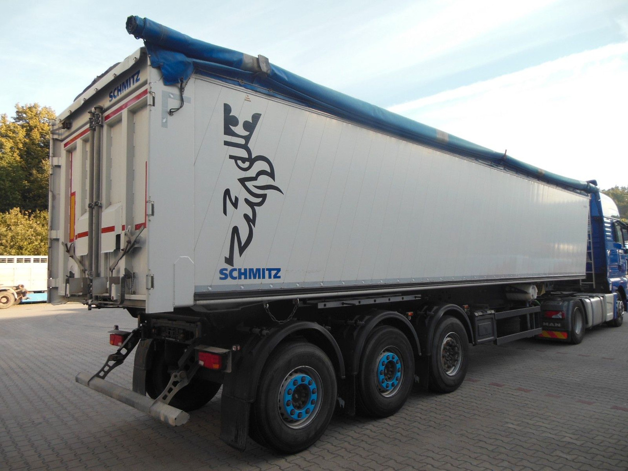 Schmitz Cargobull SKI 24, 51M3, ACHSEN 9 TONE, LIFT ACHSE - Tipper semi-trailer: picture 1 Schmitz Cargobull SKI 24, 51M3, ACHSEN 9 TONE, LIFT ACHSE - Tipper semi-trailer: picture 1