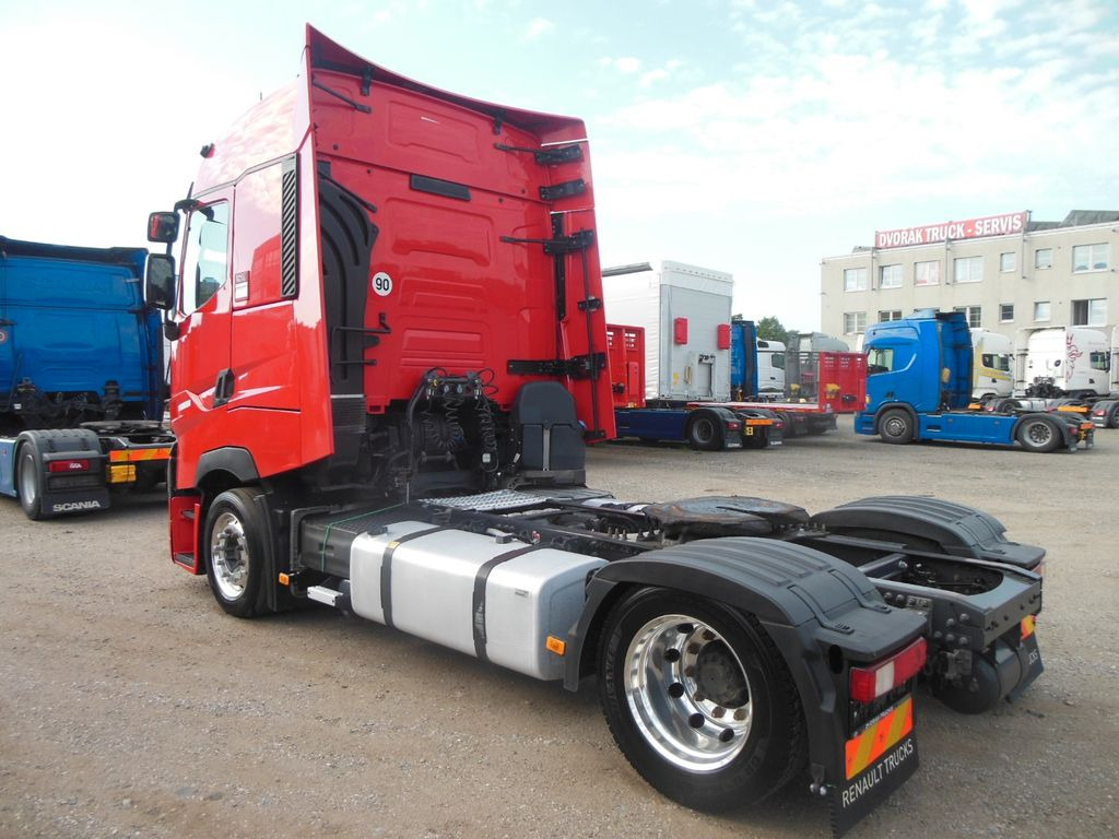 Renault T520 HIGH, COMFORT, LOWDECK, TOP STAND!! - Tractor unit: picture 4 Renault T520 HIGH, COMFORT, LOWDECK, TOP STAND!! - Tractor unit: picture 4