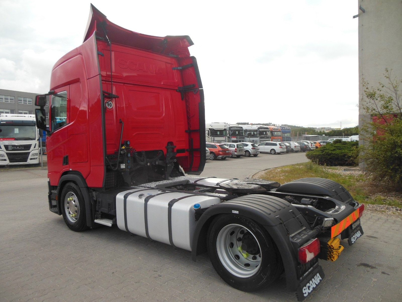 Scania R450, LOWDECK, RETARDER, STANDKLIMA - Tractor unit: picture 4 Scania R450, LOWDECK, RETARDER, STANDKLIMA - Tractor unit: picture 4