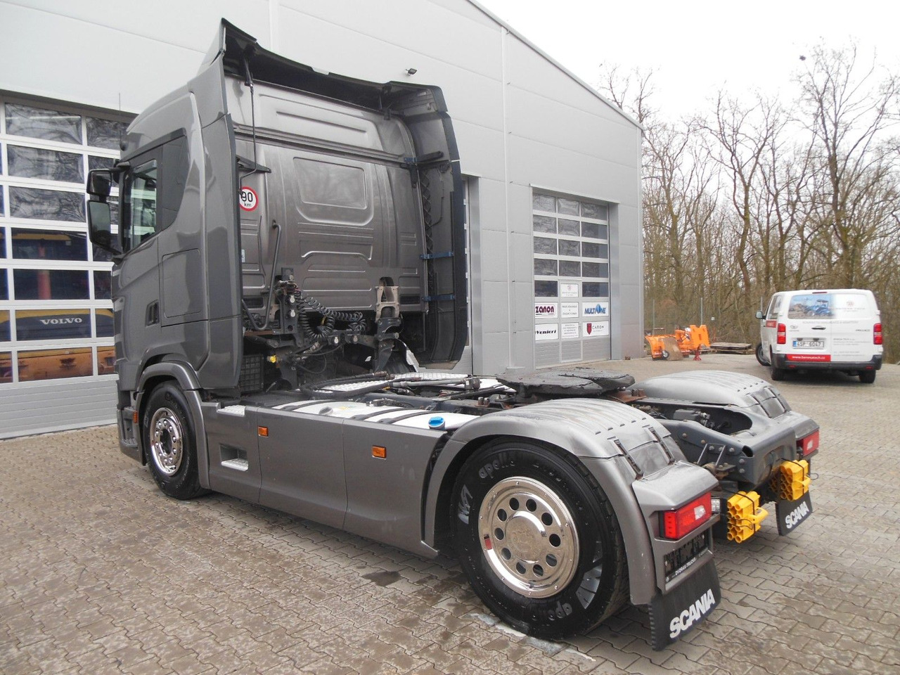 Scania S 450, RETARDER, HYDRAULIK - Tractor unit: picture 4 Scania S 450, RETARDER, HYDRAULIK - Tractor unit: picture 4