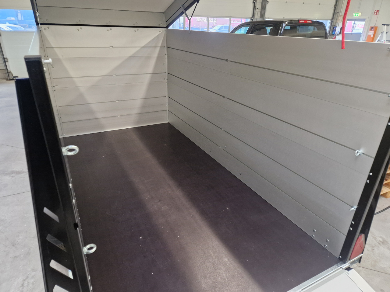 Motorcycle trailer ALUBOXX Deckelanhänger GTB 1500 VT3 Ultra Low 301x151x153cm LED black deal Modell 2025: picture 7