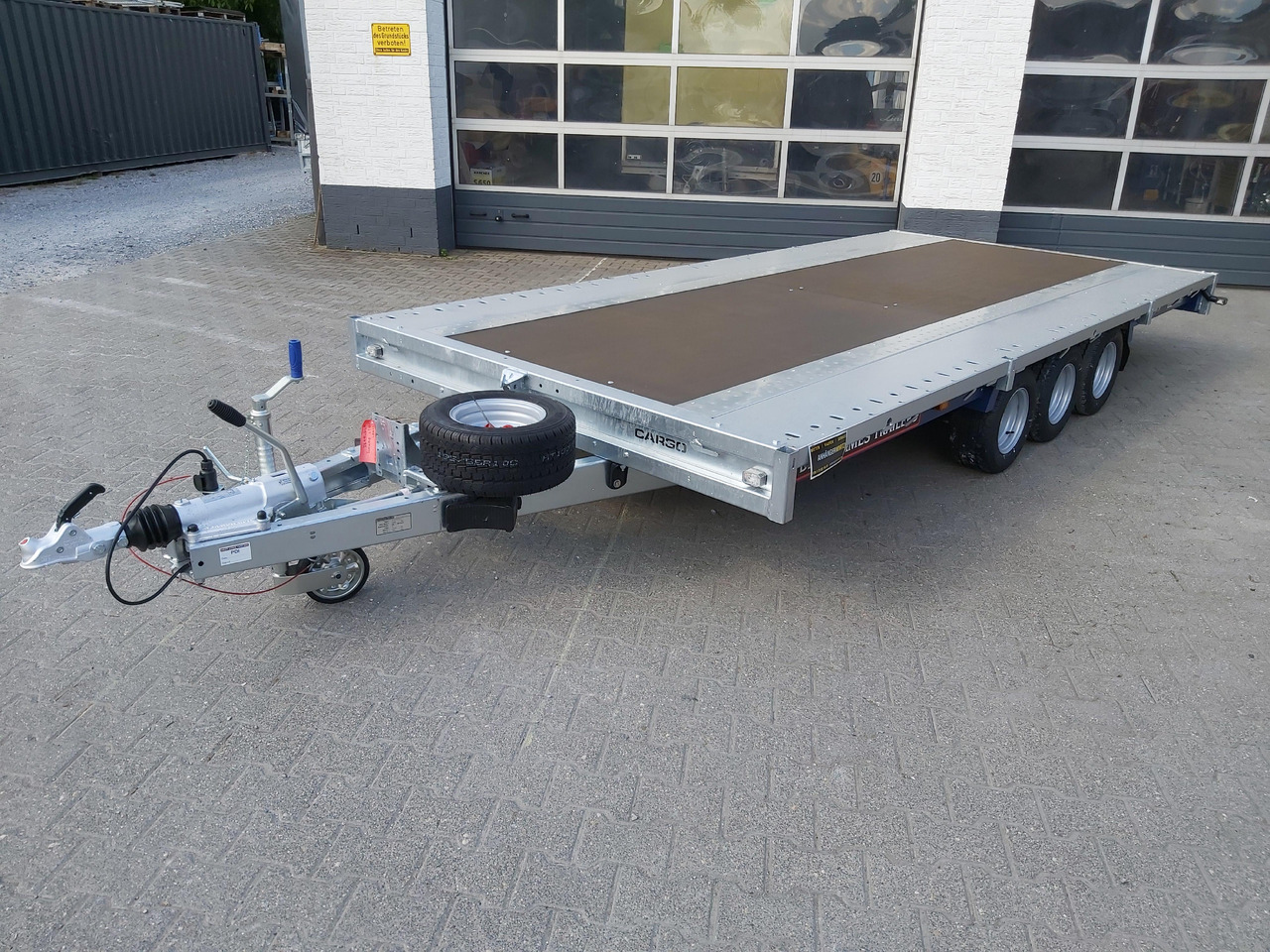 Brian James Trailer CarGO Connect 450x210cm Tridem 10" 3500kg Modell 22 - Dropside/ Flatbed trailer: picture 1 Brian James Trailer CarGO Connect 450x210cm Tridem 10" 3500kg Modell 22 - Dropside/ Flatbed trailer: picture 1