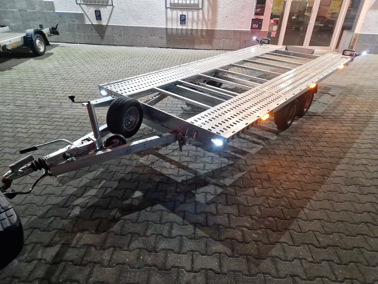 Autotransporter trailer Cartrailer Expert 2745 easyload black 450x216cm ankippbar Winde Reserverad 10" 100km/H 2700kg: picture 17