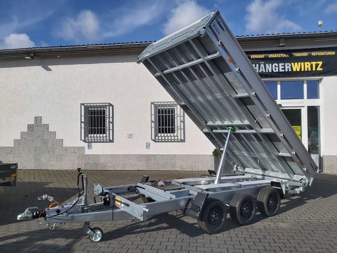 Hapert COBALT HM-3 405x200x30cm Ferro Elektro + NHP Rampen Heckstützen Tridem 3500kg Abverkauf - Tipper trailer: picture 1 Hapert COBALT HM-3 405x200x30cm Ferro Elektro + NHP Rampen Heckstützen Tridem 3500kg Abverkauf - Tipper trailer: picture 1