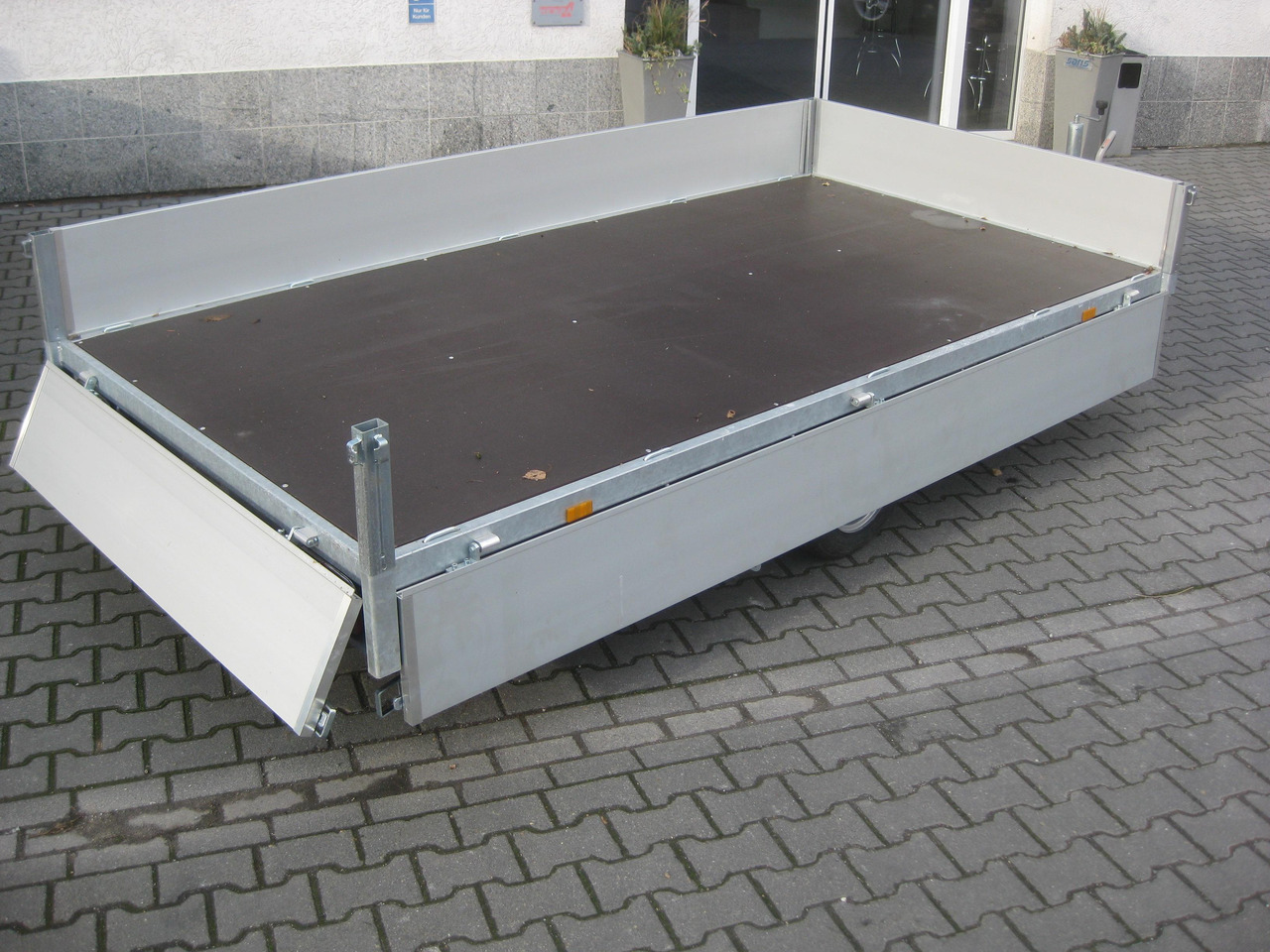 Hochlader 310x160x30cm Lfh: 56cm 10" niedrig Fahrwerk (M) 1500kg leasing Hochlader 310x160x30cm Lfh: 56cm 10" niedrig Fahrwerk (M) 1500kg: picture 8