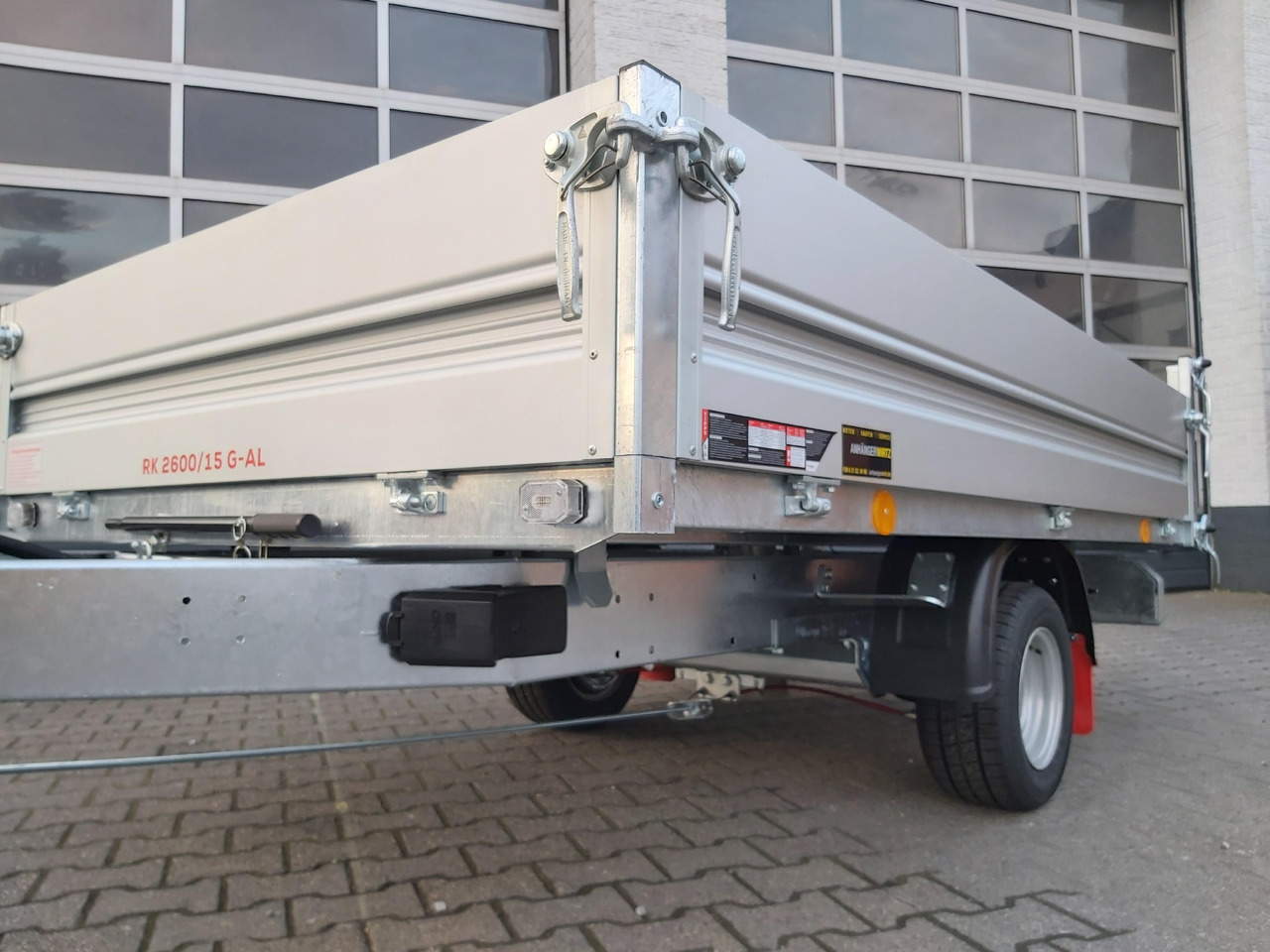 Pongratz Kipper RK 2600/15 G-AL 260x151x36cm Stahlboden Pendelklappe 10" 1500kg Aktion - Tipper trailer: picture 4 Pongratz Kipper RK 2600/15 G-AL 260x151x36cm Stahlboden Pendelklappe 10" 1500kg Aktion - Tipper trailer: picture 4