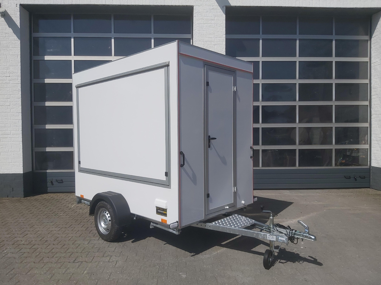 Vending trailer Verkaufsanhänger TFS Multi VK 250.01 250x150x200cm 1 Seitenklappe Tür 230V Strom 750kg 100kmH AKTION: picture 9