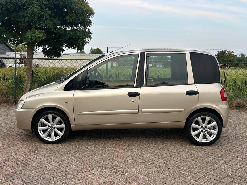 Fiat Multipla 1.9 EURO 4 DIESEL VAN - Small van: picture 2 Fiat Multipla 1.9 EURO 4 DIESEL VAN - Small van: picture 2