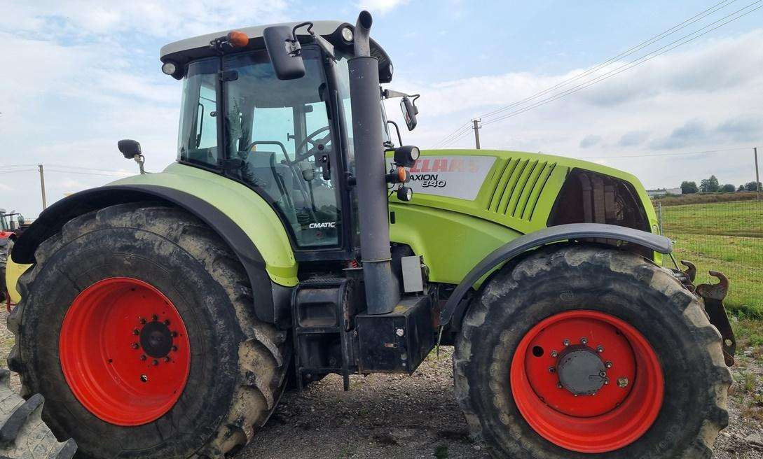 Claas Axion 840 - Farm tractor: picture 4 Claas Axion 840 - Farm tractor: picture 4