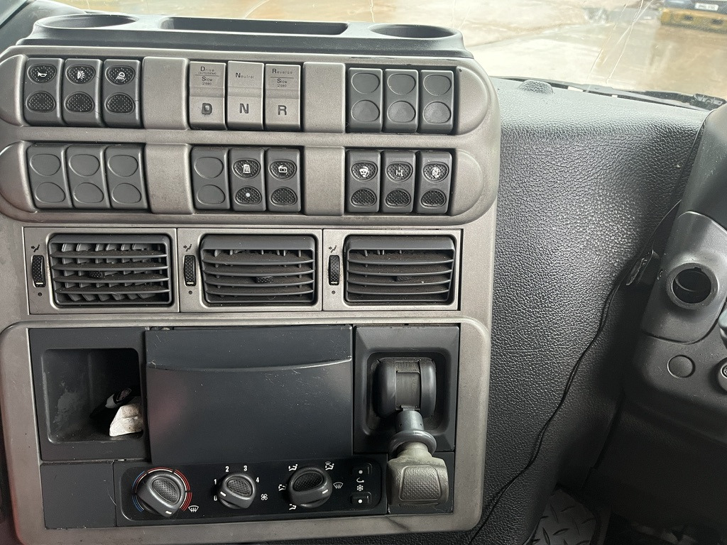 Iveco Stralis 450 4x2 Tractor Unit - Tractor unit: picture 5 Iveco Stralis 450 4x2 Tractor Unit - Tractor unit: picture 5