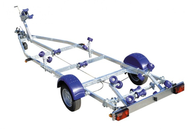 Brenderup Brenderup Premium Bootsanhänger 181300B SRX mit Superrollen, 1,3 to. 5,5m/ 18 Fuß - Boat trailer: picture 1 Brenderup Brenderup Premium Bootsanhänger 181300B SRX mit Superrollen, 1,3 to. 5,5m/ 18 Fuß - Boat trailer: picture 1