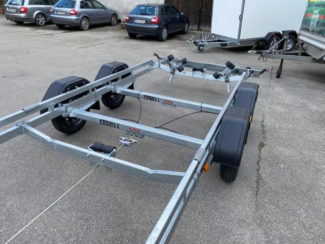 Brenderup Premium Bootsanhänger 242000TB SR mit Superrollen, 2,0 to. 7,2m/ 24 Fuß - Boat trailer: picture 4 Brenderup Premium Bootsanhänger 242000TB SR mit Superrollen, 2,0 to. 7,2m/ 24 Fuß - Boat trailer: picture 4