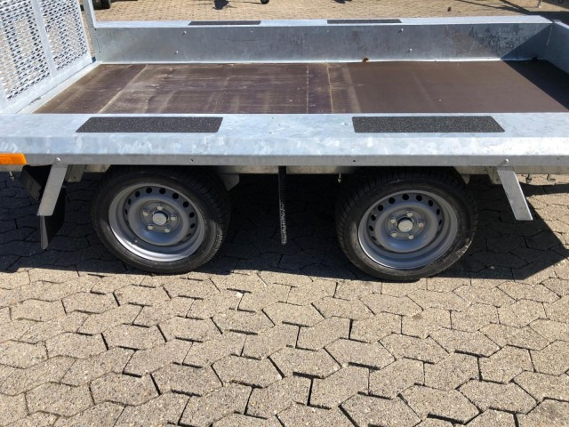 Hapert Indigo LF-2 3100 x 1640 x 200 mm, 3,0 to. Gitterrampe - Car trailer: picture 5 Hapert Indigo LF-2 3100 x 1640 x 200 mm, 3,0 to. Gitterrampe - Car trailer: picture 5