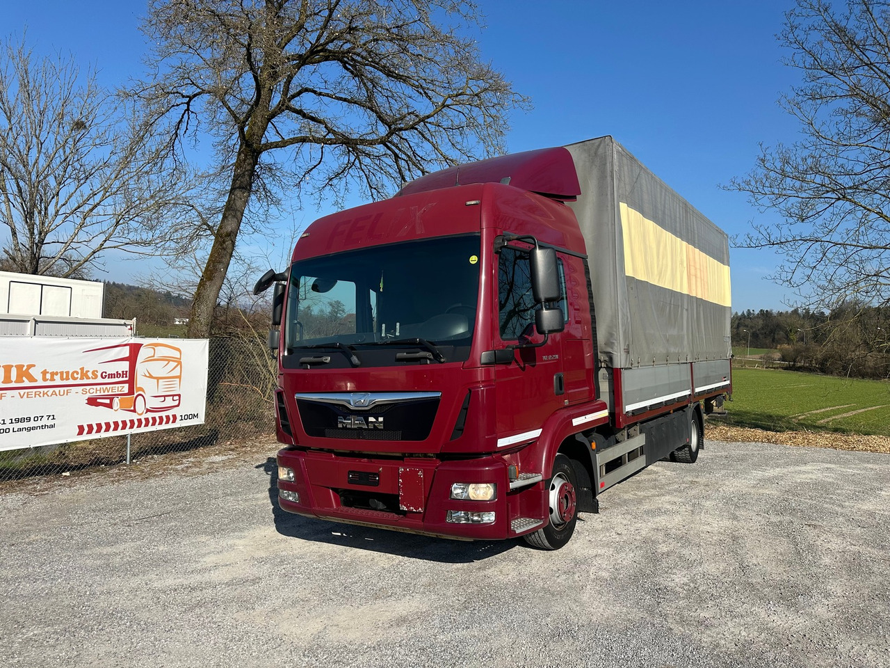 MAN TGL 12.290 4x2 Blache - Curtain side truck: picture 1 MAN TGL 12.290 4x2 Blache - Curtain side truck: picture 1