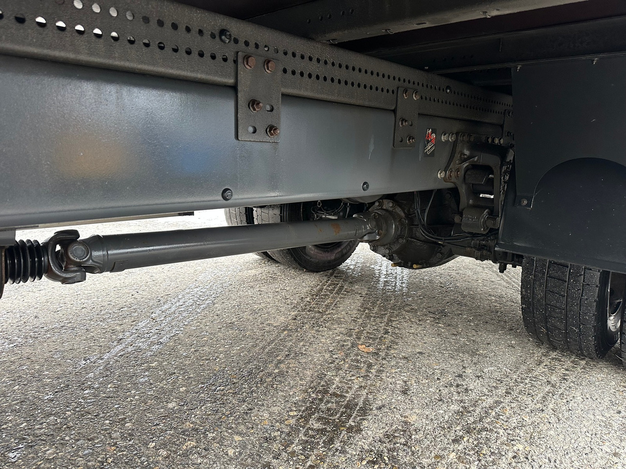VOLVO FL 280 4x2 Hebebühne - Curtain side truck: picture 3 VOLVO FL 280 4x2 Hebebühne - Curtain side truck: picture 3