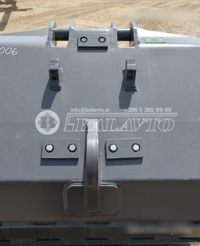 New Excavator bucket BALAVTO digging bucket 1300 mm S1: picture 7 New Excavator bucket BALAVTO digging bucket 1300 mm S1: picture 7