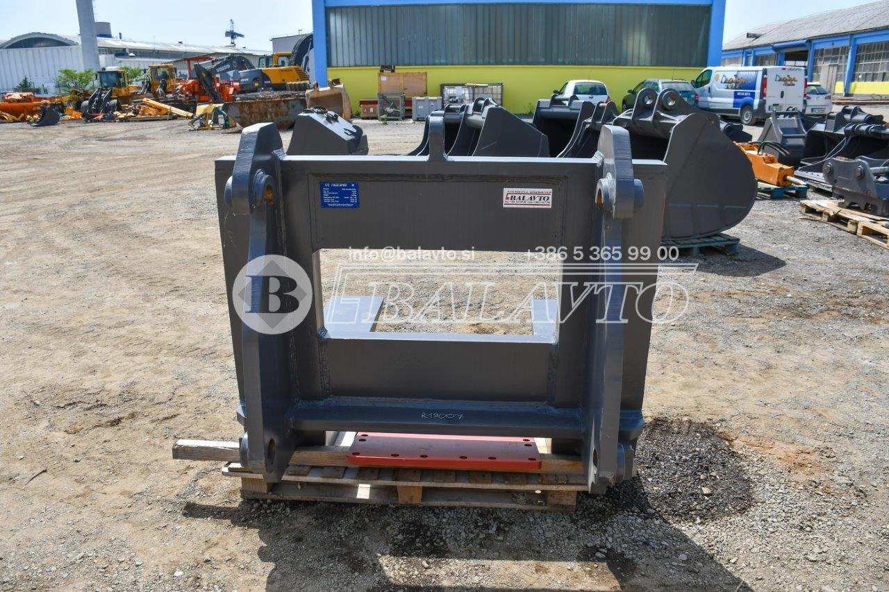 Forks for Loader Balavto Block handling forks for Volvo L220 and L180: picture 6 Forks for Loader Balavto Block handling forks for Volvo L220 and L180: picture 6