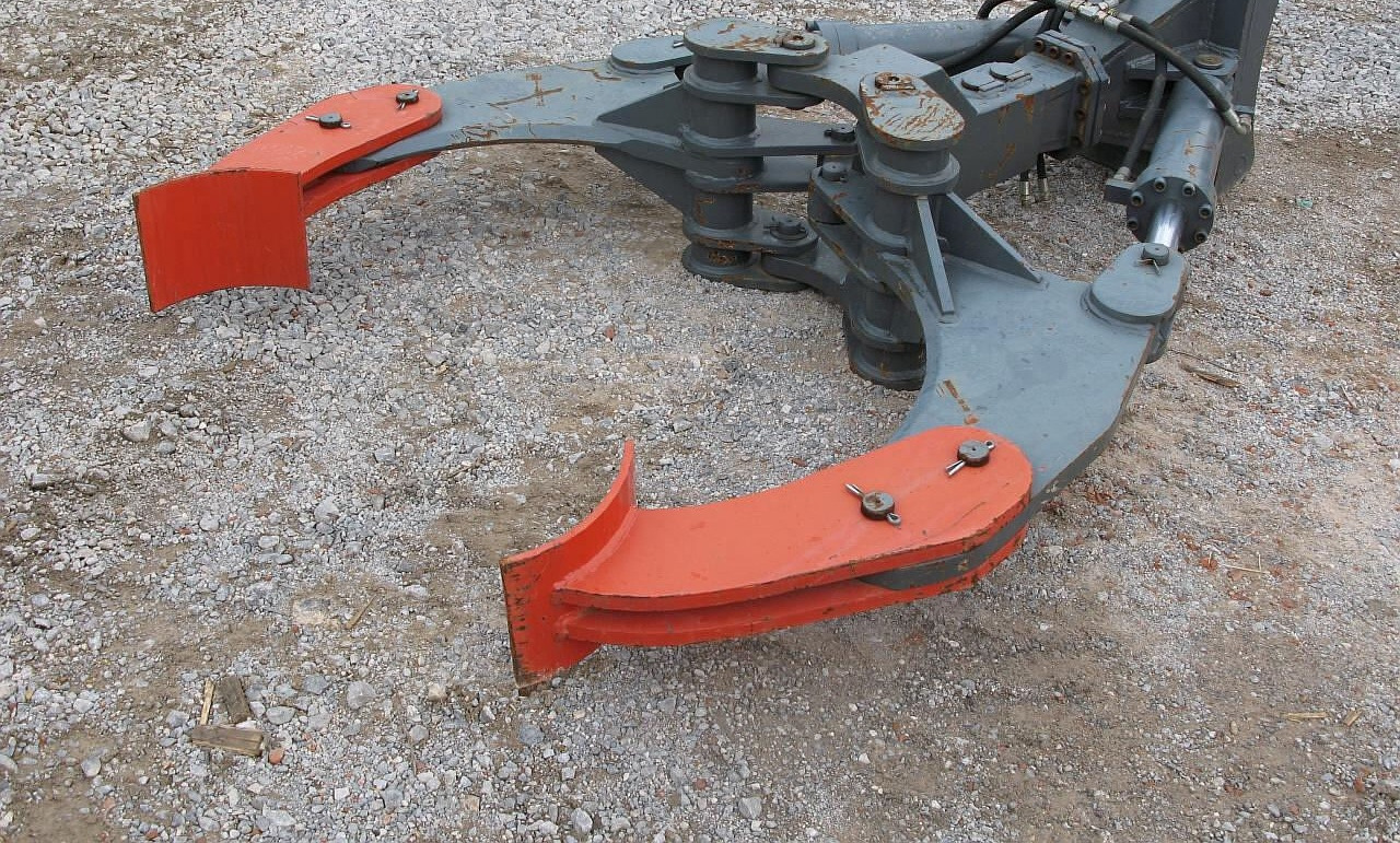 Balavto Pipe grab for excavator - Grapple: picture 2 Balavto Pipe grab for excavator - Grapple: picture 2