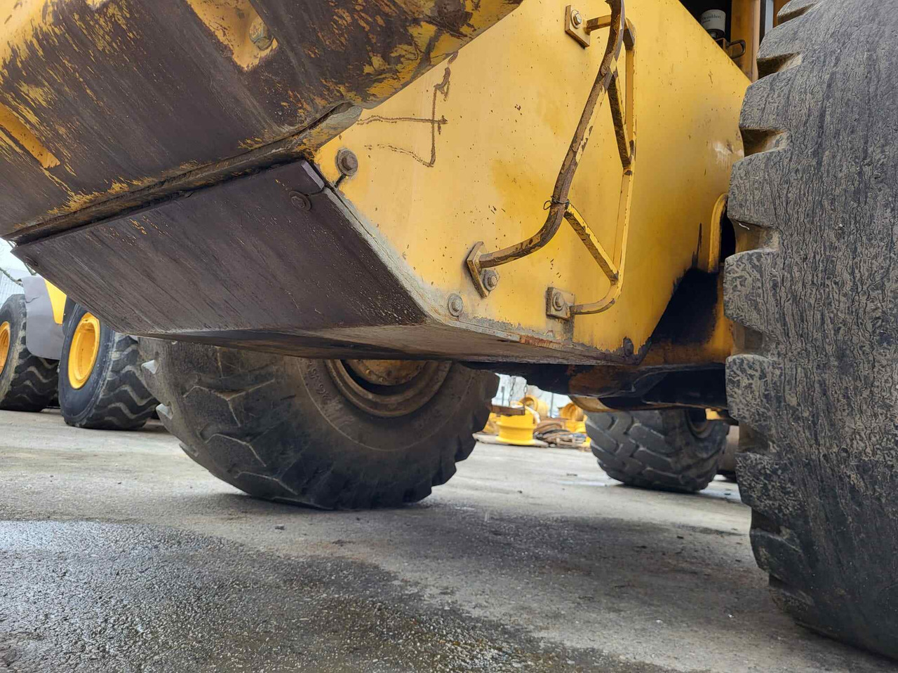 Rear frame - Frame/ Chassis for Loader: picture 1 Rear frame - Frame/ Chassis for Loader: picture 1