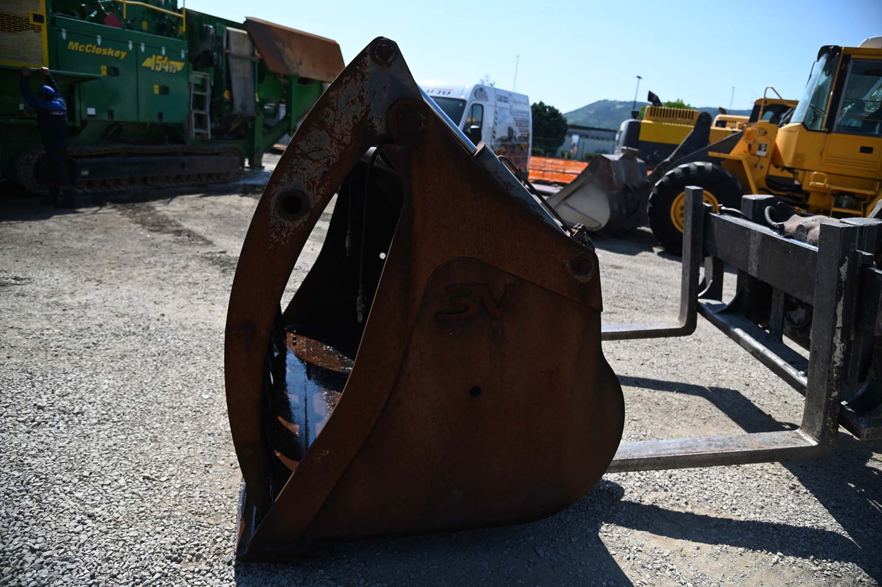 Trevi Benne loader bucket 2500 mm - Loader bucket: picture 3 Trevi Benne loader bucket 2500 mm - Loader bucket: picture 3