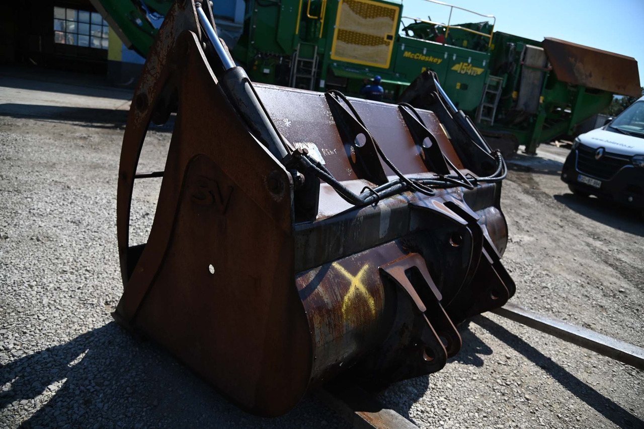 Trevi Benne loader bucket 2500 mm - Loader bucket: picture 4 Trevi Benne loader bucket 2500 mm - Loader bucket: picture 4