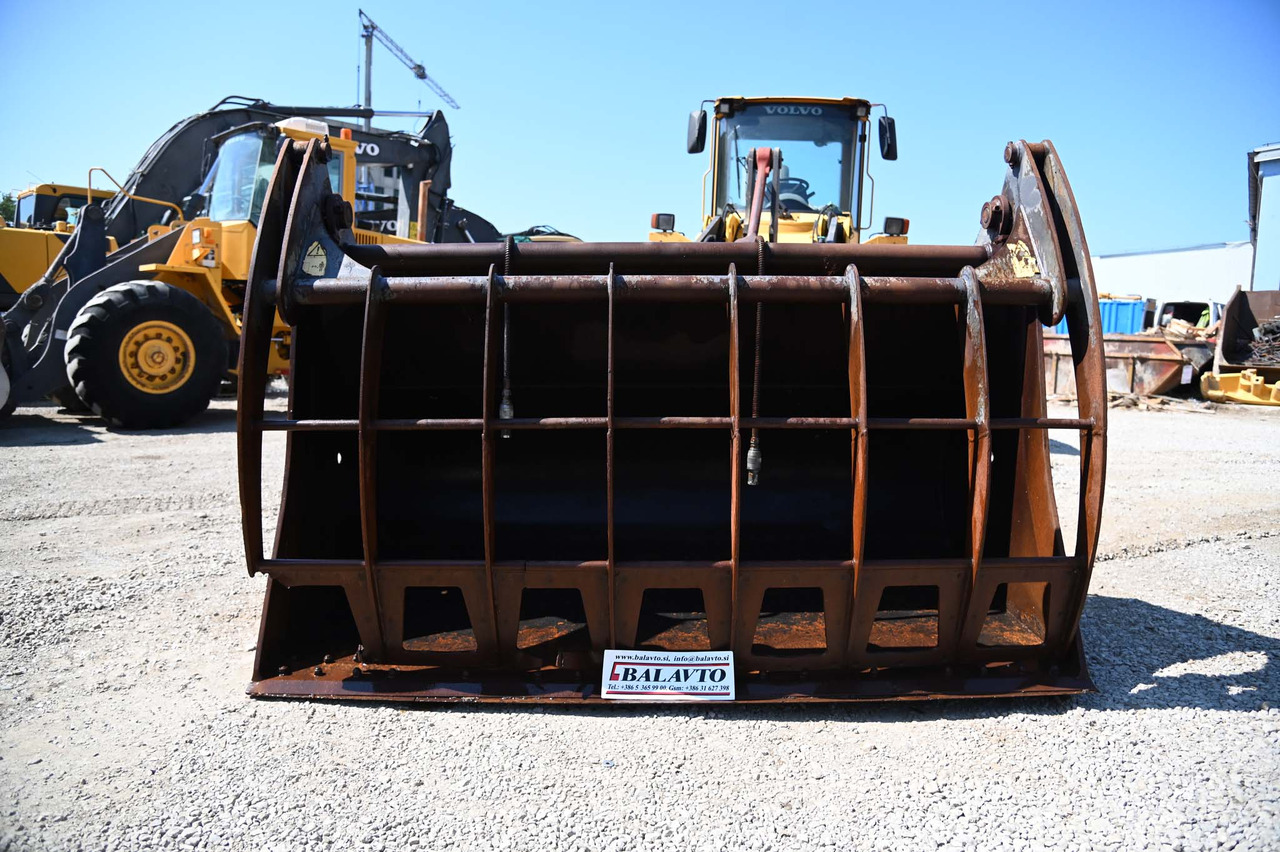 Trevi Benne loader bucket 2500 mm - Loader bucket: picture 1 Trevi Benne loader bucket 2500 mm - Loader bucket: picture 1