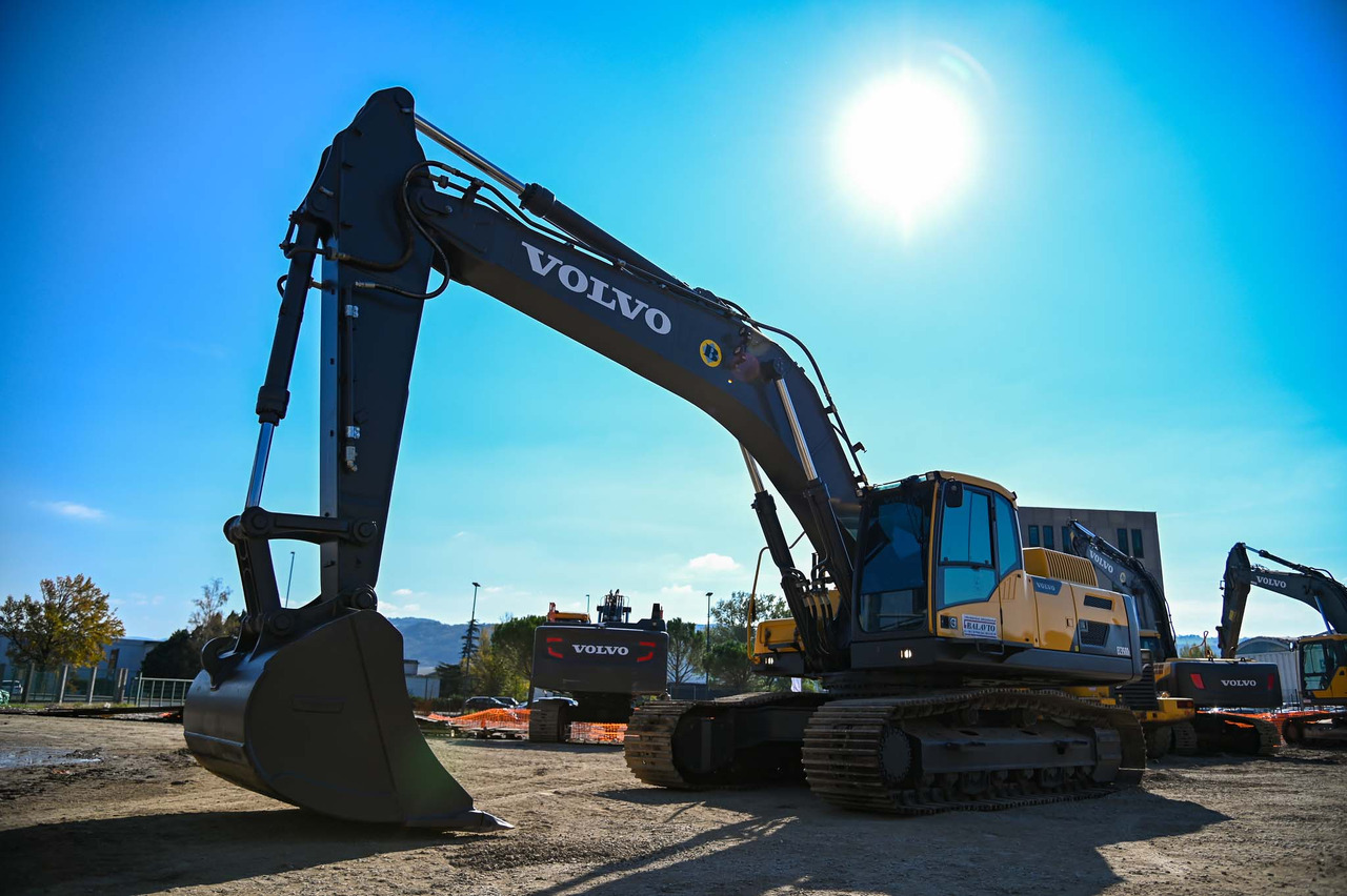 VOLVO EC350DL - Crawler excavator: picture 1 VOLVO EC350DL - Crawler excavator: picture 1