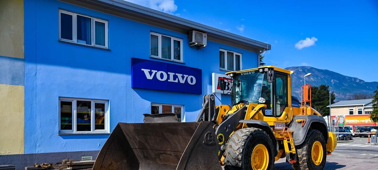 Volvo L120H - Wheel loader: picture 2 Volvo L120H - Wheel loader: picture 2