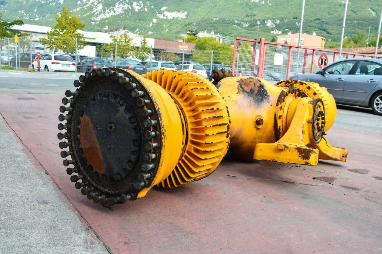 Axle and parts for Wheel loader Volvo L350F: picture 11