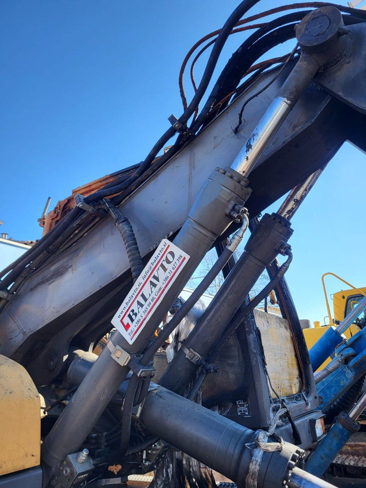 Volvo boom cylinder 14615026 - Hydraulic cylinder for Excavator: picture 2 Volvo boom cylinder 14615026 - Hydraulic cylinder for Excavator: picture 2