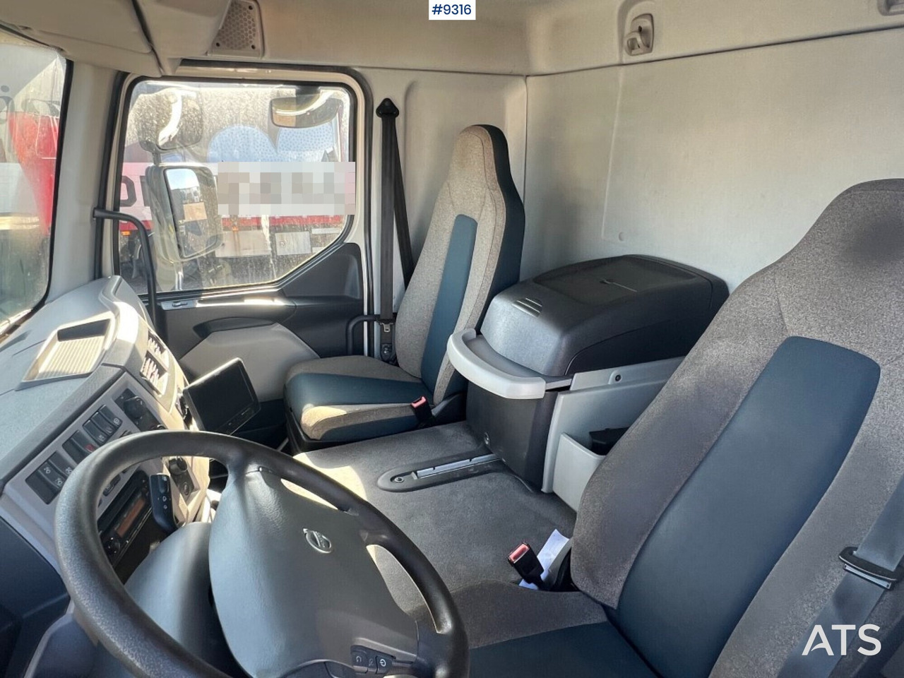 Chassis Volvo FL 250 - Cab chassis truck: picture 5 Chassis Volvo FL 250 - Cab chassis truck: picture 5