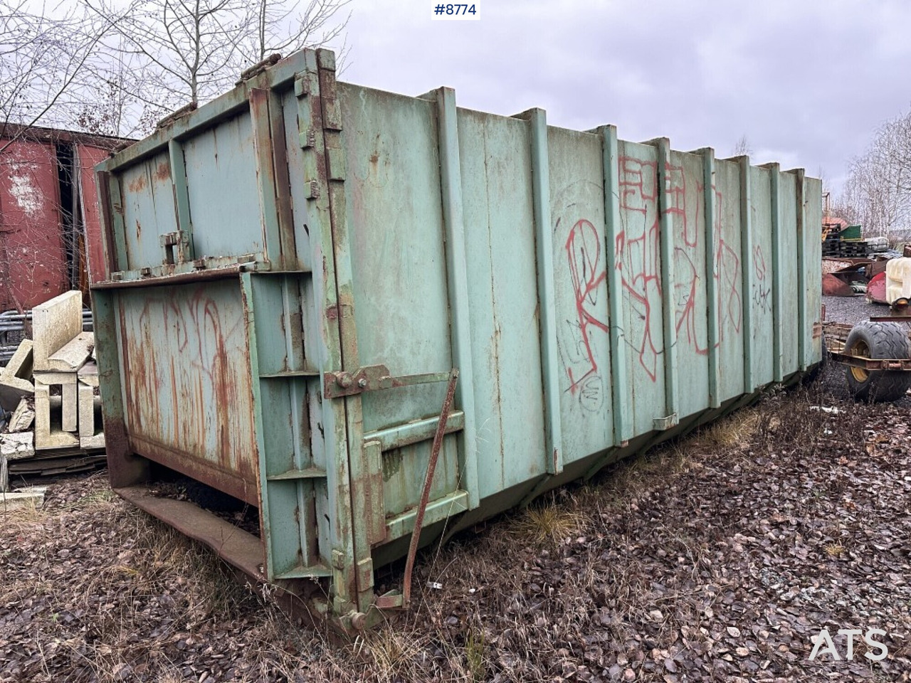 Hooklift container for compactor - Roll-off container: picture 1 Hooklift container for compactor - Roll-off container: picture 1