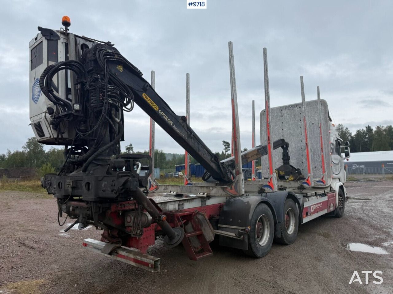 Log truck Scania R520 with crane - Timber truck, Crane truck: picture 5 Log truck Scania R520 with crane - Timber truck, Crane truck: picture 5