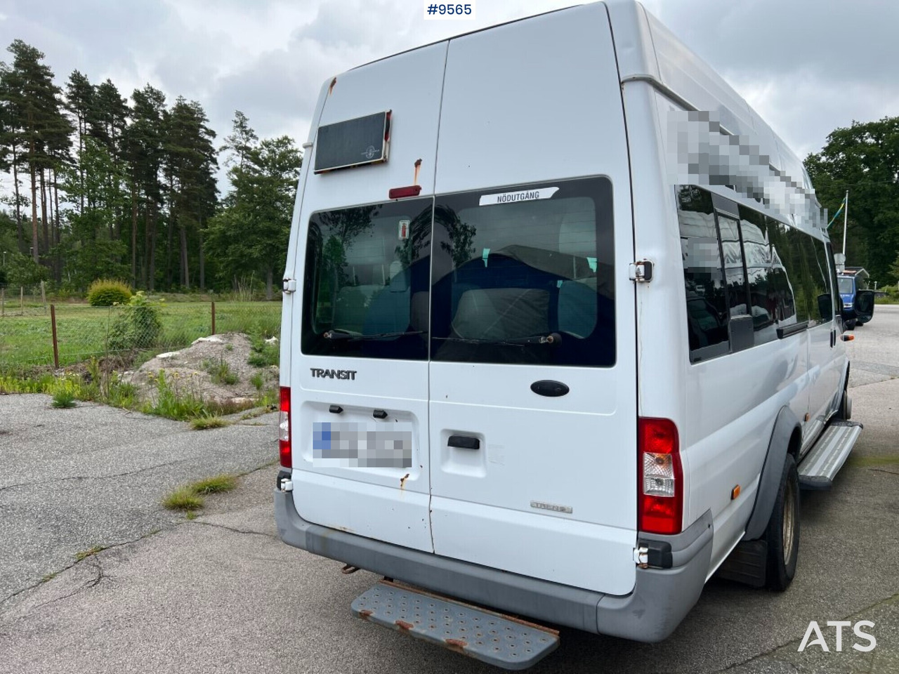 Minibus - 16-seater bus - FORD TRANSIT 430L 17-P B - Minibus, Passenger van: picture 3 Minibus - 16-seater bus - FORD TRANSIT 430L 17-P B - Minibus, Passenger van: picture 3