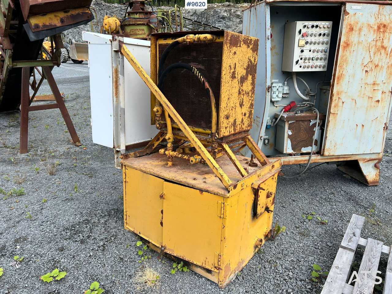 Oil cabinet for Kona cruscher - Cone crusher: picture 1 Oil cabinet for Kona cruscher - Cone crusher: picture 1