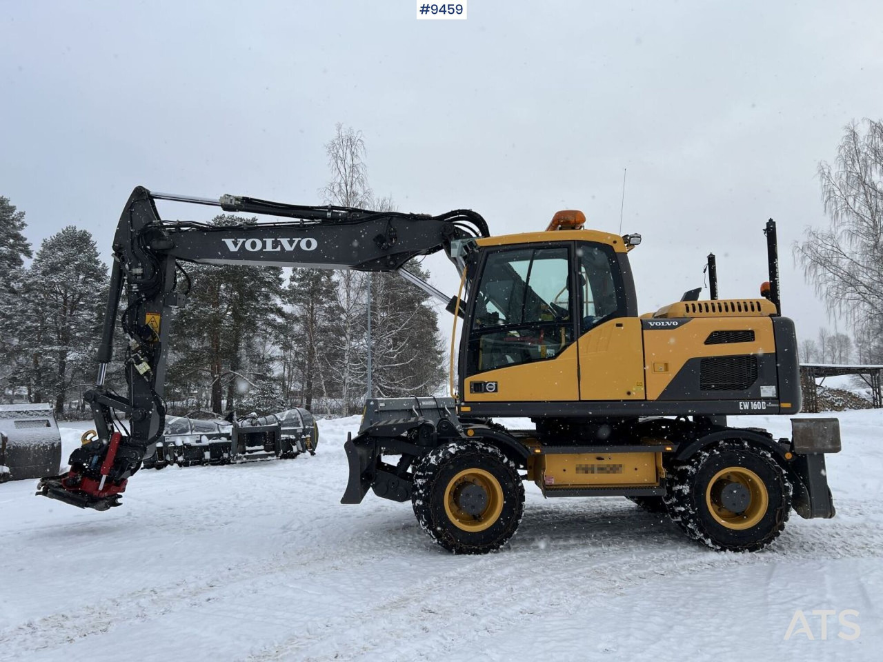 Volvo EW160 D Wheeled excavator (VIDEO) - Wheel excavator: picture 1 Volvo EW160 D Wheeled excavator (VIDEO) - Wheel excavator: picture 1