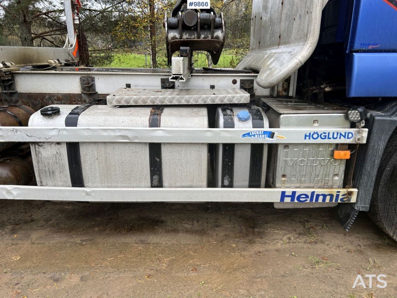 Timber truck Volvo FH D13 Timber truck with Palfinger M110 crane: picture 15