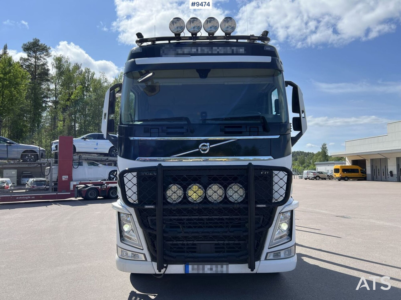 Volvo FH13 Logging truck with Loglift 105S crane - Timber truck: picture 3 Volvo FH13 Logging truck with Loglift 105S crane - Timber truck: picture 3
