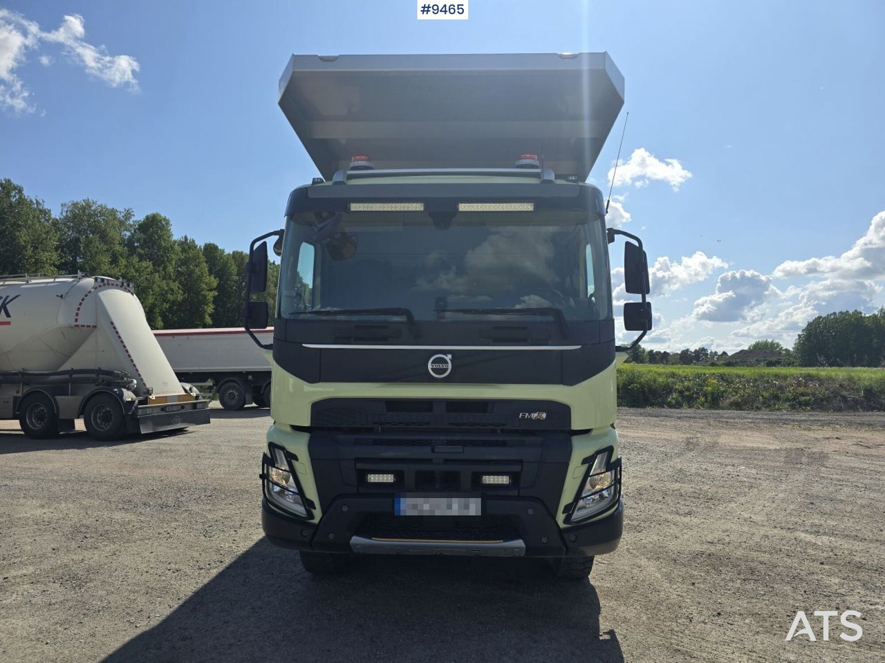 Volvo FMX 540 8x4710F R -13342 km - Tipper: picture 4 Volvo FMX 540 8x4710F R -13342 km - Tipper: picture 4