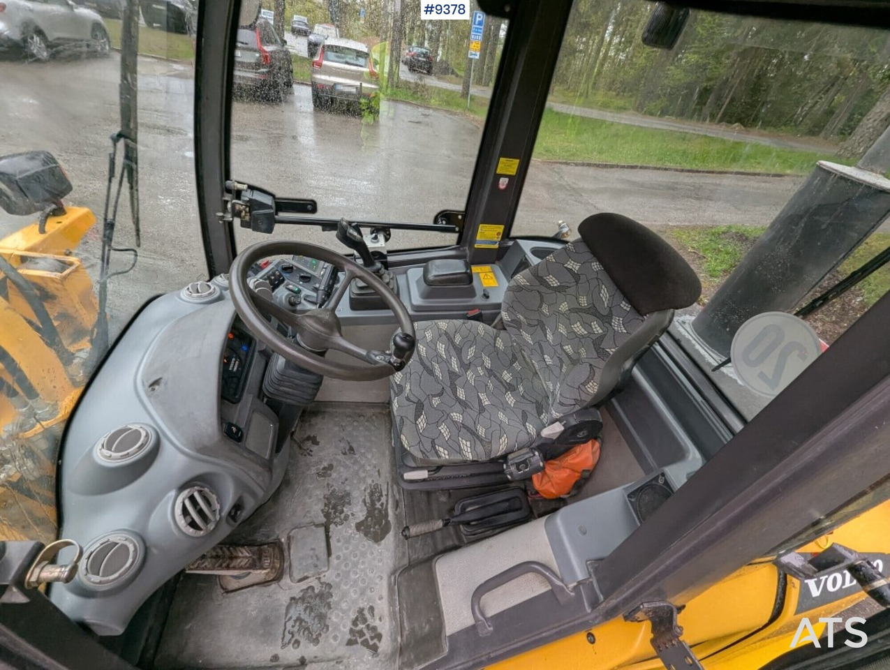 Wheel loader Volvo L25F with attachments (SEE VIDEO) - Wheel loader: picture 5 Wheel loader Volvo L25F with attachments (SEE VIDEO) - Wheel loader: picture 5