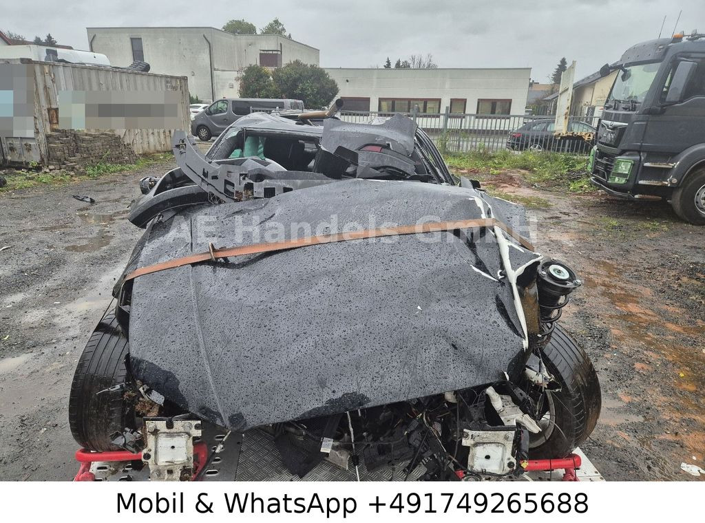 Audi A3 TDI 2.0 S Line *Manual/Xenon/Totalschaden Audi A3 TDI 2.0 S Line *Manual/Xenon/Totalschaden - Sedan: picture 3 Audi A3 TDI 2.0 S Line *Manual/Xenon/Totalschaden Audi A3 TDI 2.0 S Line *Manual/Xenon/Totalschaden - Sedan: picture 3