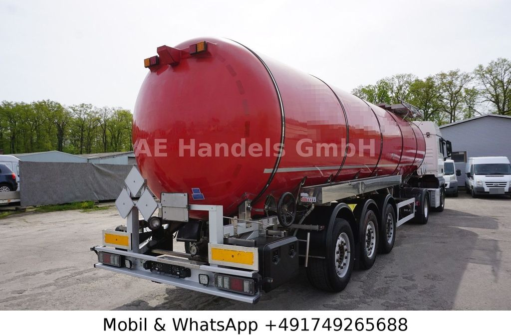 Feldbinder TSA 32.3 Aluminium Bitumen*ADR/32.000Ltr./3-Axle - Tanker semi-trailer: picture 3 Feldbinder TSA 32.3 Aluminium Bitumen*ADR/32.000Ltr./3-Axle - Tanker semi-trailer: picture 3