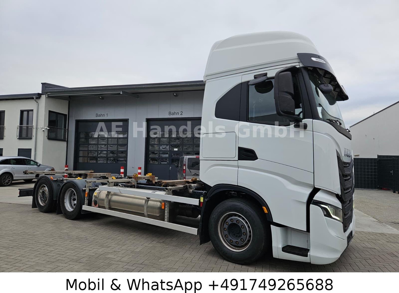 Iveco SWay 460 AS BDF LNG*Retarder/Lenk+Lift/LBW/Multi - Container transporter/ Swap body truck: picture 2 Iveco SWay 460 AS BDF LNG*Retarder/Lenk+Lift/LBW/Multi - Container transporter/ Swap body truck: picture 2