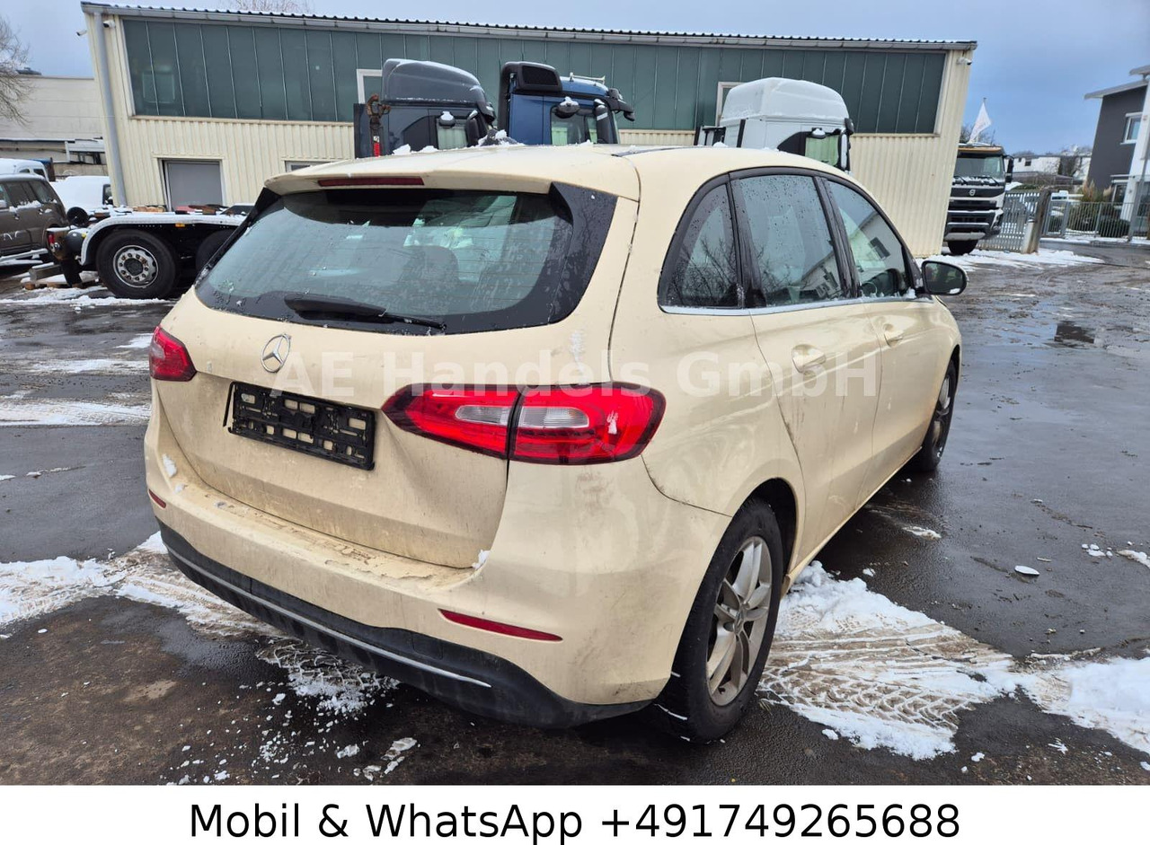 Mercedes-Benz B 180D 1.5CDI 85KW *Keyless/Tempomat/Sitzheizung - Sedan: picture 3 Mercedes-Benz B 180D 1.5CDI 85KW *Keyless/Tempomat/Sitzheizung - Sedan: picture 3