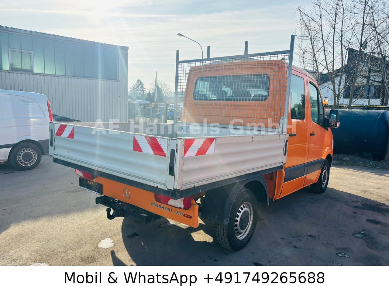 Mercedes-Benz Sprinter II Pritsche 210 CDI 6 Sitzer *AHK/Radio - Open body delivery van, Combi van: picture 3 Mercedes-Benz Sprinter II Pritsche 210 CDI 6 Sitzer *AHK/Radio - Open body delivery van, Combi van: picture 3