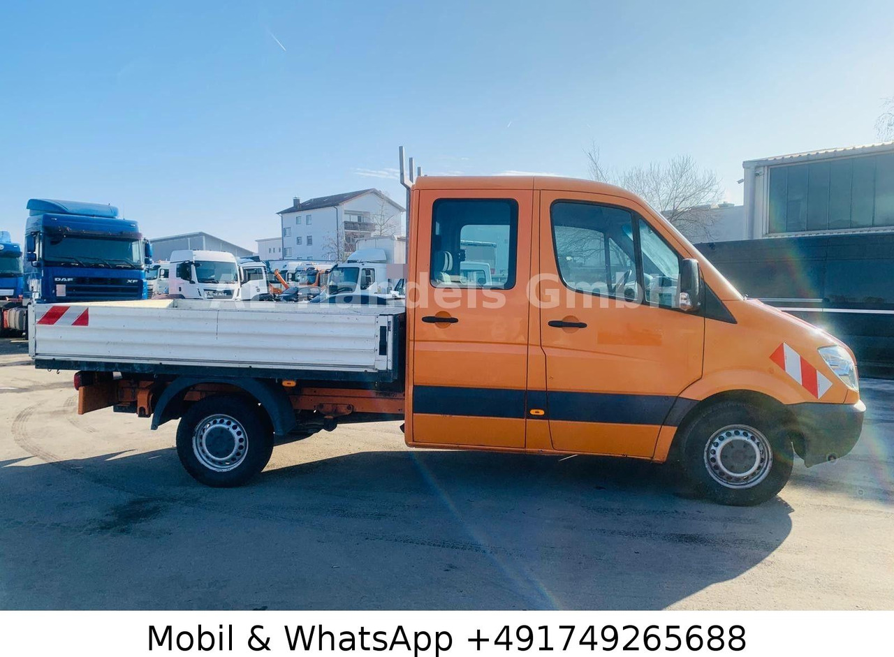 Mercedes-Benz Sprinter II Pritsche 210 CDI 6 Sitzer *AHK/Radio - Open body delivery van, Combi van: picture 2 Mercedes-Benz Sprinter II Pritsche 210 CDI 6 Sitzer *AHK/Radio - Open body delivery van, Combi van: picture 2