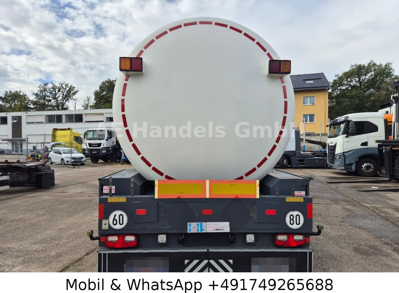 ROHR TAL-A-MKZA *43m³/1xKammer/Mineralöle-Kl.-3/Alcoa - Tanker semi-trailer: picture 3 ROHR TAL-A-MKZA *43m³/1xKammer/Mineralöle-Kl.-3/Alcoa - Tanker semi-trailer: picture 3