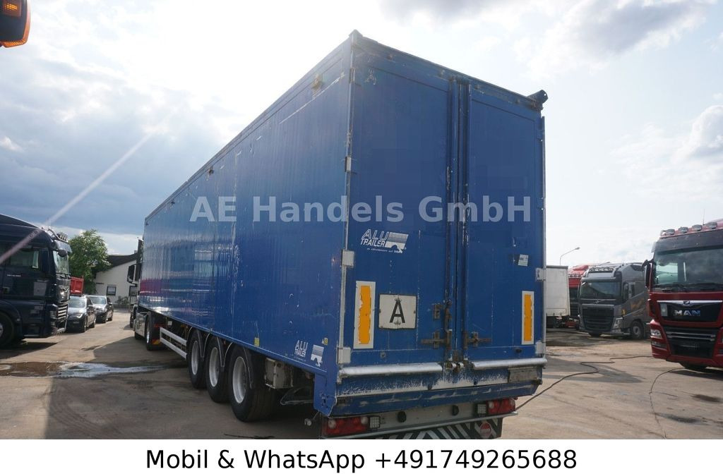 Stas S300ZX *75m³ / 24x8mm / Podest / Leiter / Wabco - Walking floor semi-trailer: picture 4 Stas S300ZX *75m³ / 24x8mm / Podest / Leiter / Wabco - Walking floor semi-trailer: picture 4