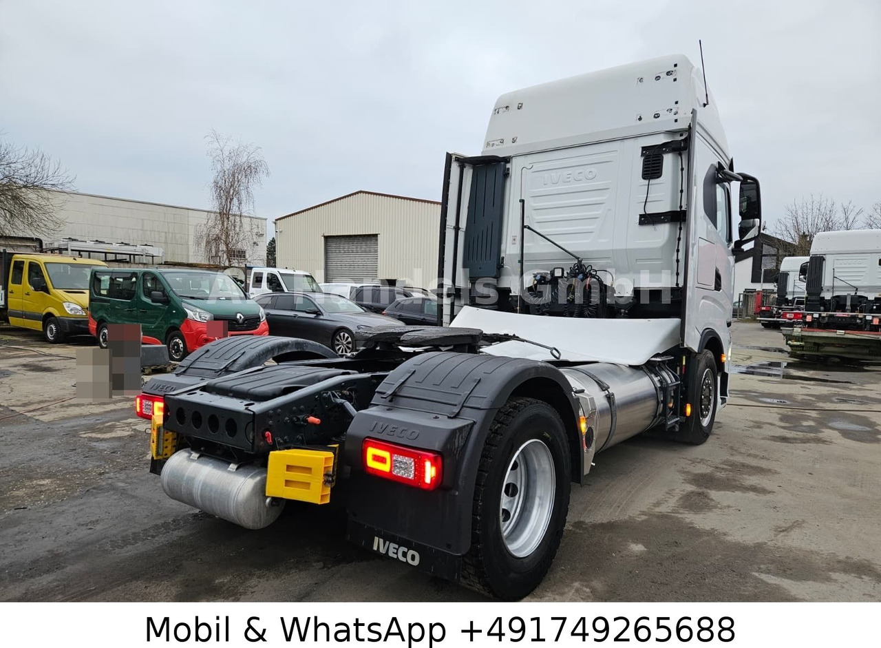 Iveco S-Way 460 AS LNG *Retarder/ACC/2xTank/BSD/Leder - Tractor unit: picture 3 Iveco S-Way 460 AS LNG *Retarder/ACC/2xTank/BSD/Leder - Tractor unit: picture 3